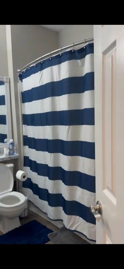 Room for Rent – Comfortable & Convenient Living at Main Photo