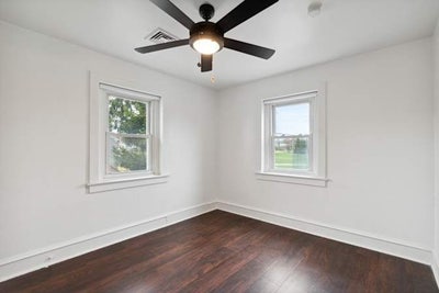 Shared House - Private Room Available Main Photo