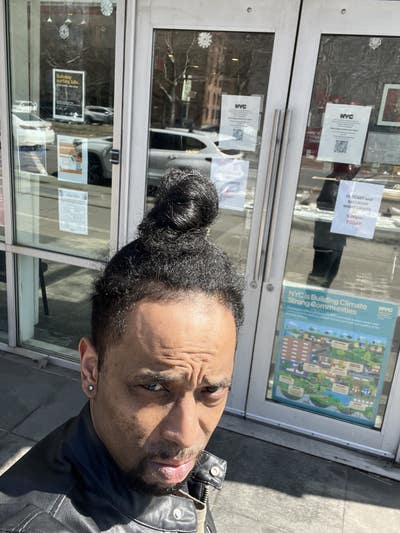 Room wanted in Bronx, NY Main Photo