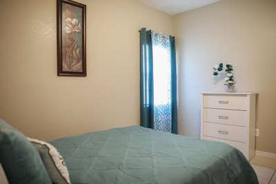 Far West Side Home Main Photo