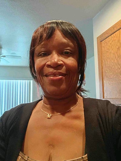 Looking for a room for a couple and a pet. Main Photo