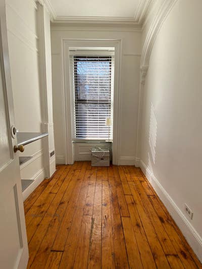 Private Room Available in a Park Slope Townhouse Main Photo
