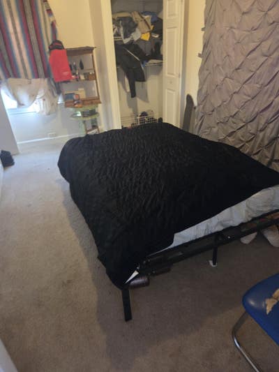 Safe and cozy room for rent! Main Photo