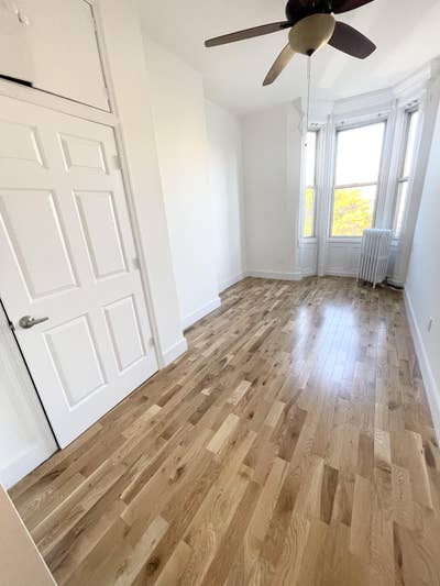King Bedroom in 4 Bed 2 Full Baths in BUSHWICK, BK Main Photo