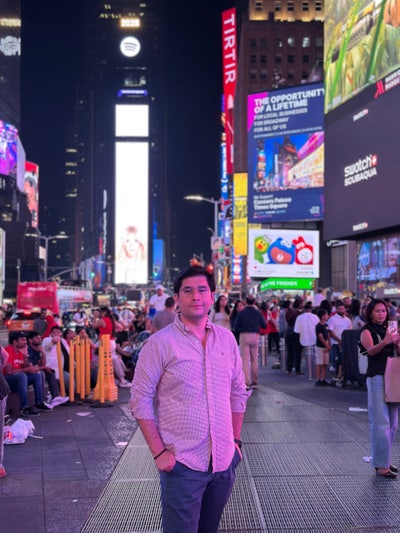 Looking for a shared apt Main Photo