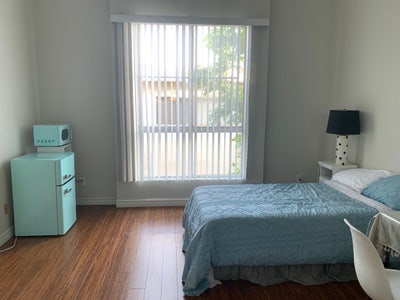 Quiet Master Suite in Gated Community in Torrance  Main Photo