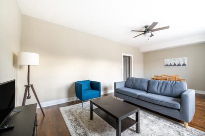 3 bed in Logan Square on a flexible lease Main Photo