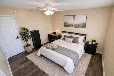 ️ No Movein fee!  Free fast wifi Smart lock rooms  Main Photo