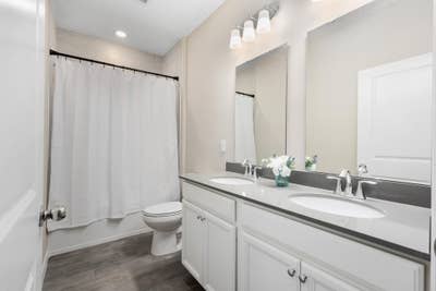 Beautiful Room for rent in Middleburg, FL by BRYCE Main Photo