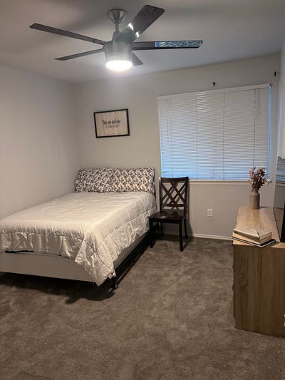 Shared Home: A Quiet and Cozy Room near HospitalC Main Photo