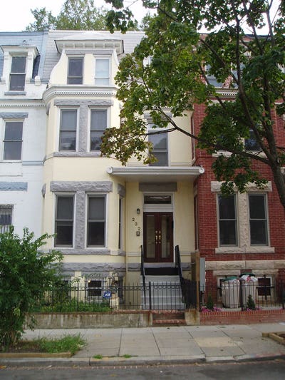 Rooms Available — Victorian Home Near Two Metro S Main Photo