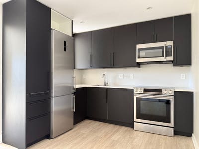 Updated One Bedroom in Cherboneau North | QuietPri Main Photo