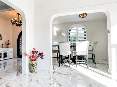 Rooms in Brand new 4 to 6 BedroomBath Luxury Marbl Main Photo