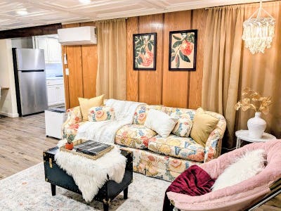 CozyChic & Quiet Furnished _Bedroomwithin view of  Main Photo