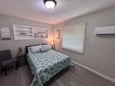 Cut your Rent in HALF! Everything included in one  Main Photo