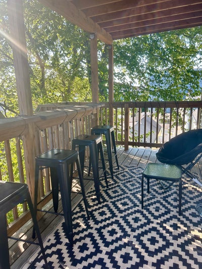 South Boston 9/1 Lease Main Photo