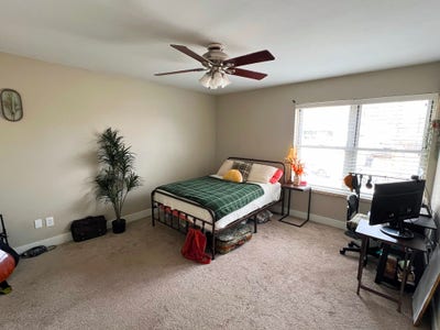 Master Bedroom w/ private bathroom Main Photo