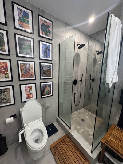 Bedroom w/ Ensuite – Bed-Stuy (1 min from A/C) Main Photo