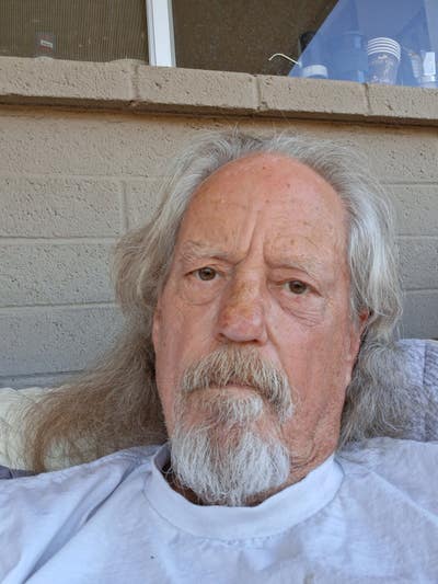 Room wanted in Phoenix, AZ Main Photo