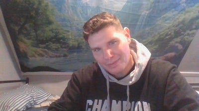 Student looking for a room in Lewiston now Main Photo