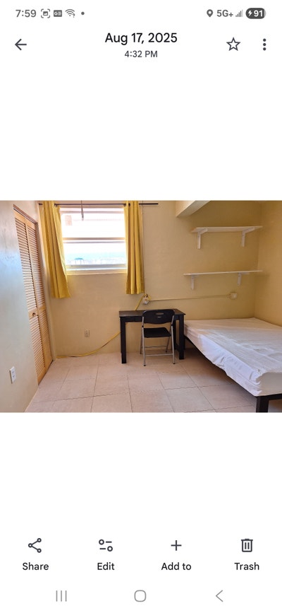 Single Occupancy private room and bathroom  Main Photo