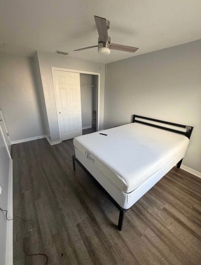  Room for Rent Main Photo