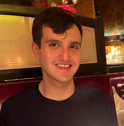 23-Year-Old Queer Professional Seeking NYC Housing Main Photo