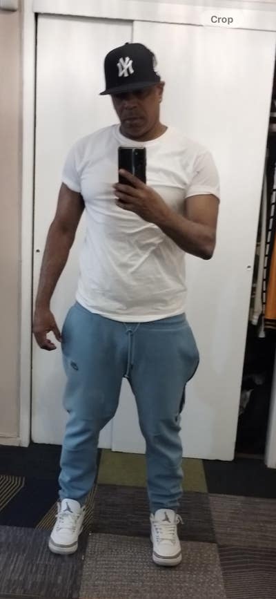 Room wanted in Bronx, NY Main Photo