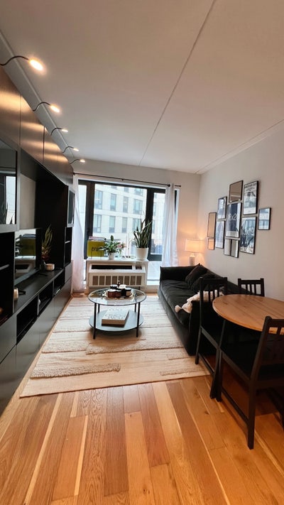 Room available in williamsburg! Main Photo