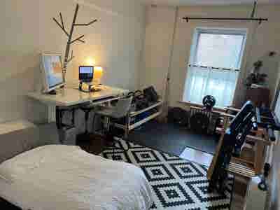Offering: Bedroom in 2B1B Ditmas Park/Flatbush Apt Main Photo