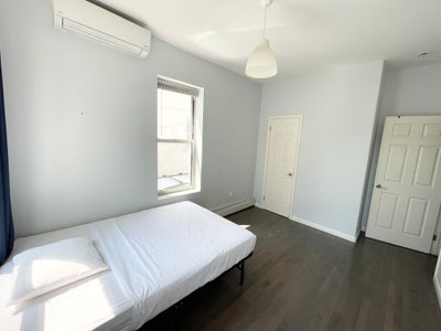 New, Spacious, Bright Apartmen near Prospect Park Main Photo