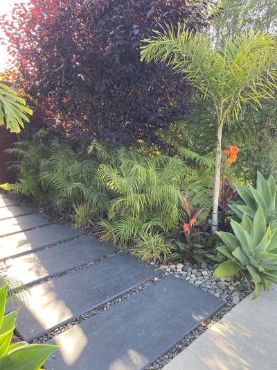 Nice duplex unit in Long Beach  Main Photo