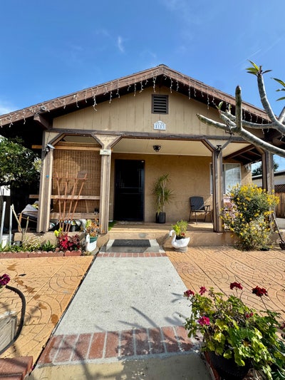 1 bed 1 bath Main Photo