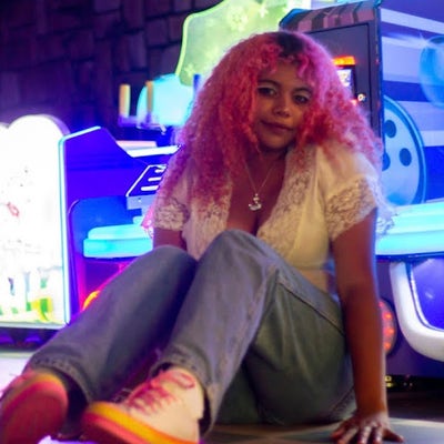 Student looking for a room in Los Angeles now Main Photo