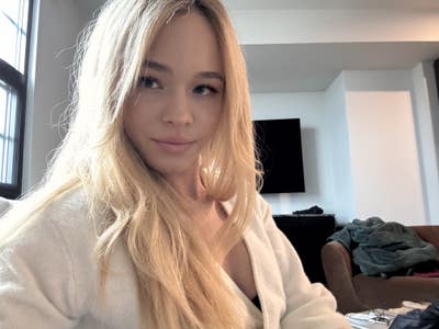 Female looking for a room in Los Angeles now Main Photo