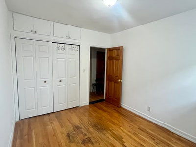 Bright, large room in Sunnyside, utilities Main Photo