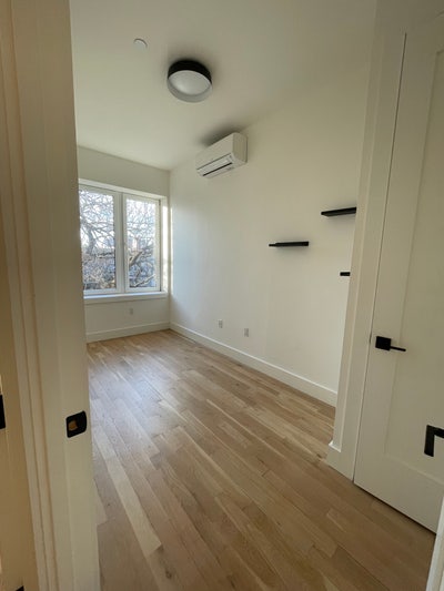 Private bed and bath in Sunny Bushwick Main Photo