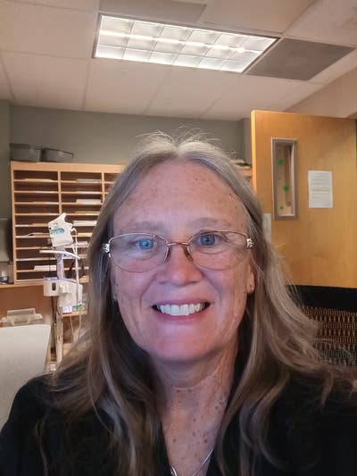 Room wanted in New Port Richey, FL Main Photo