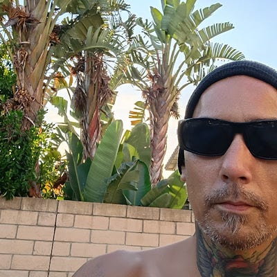 Responsible skater looking for a room May 1st Main Photo