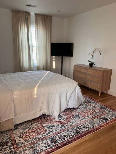 Upscale set up and decor. Affordable Luxury! Main Photo