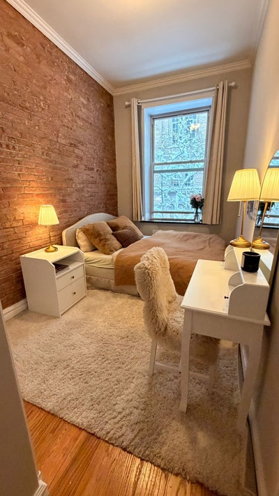 Cute Room for Sublet  Main Photo