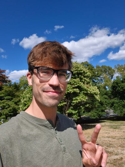 Peaceful, quiet male looking for private room  Main Photo