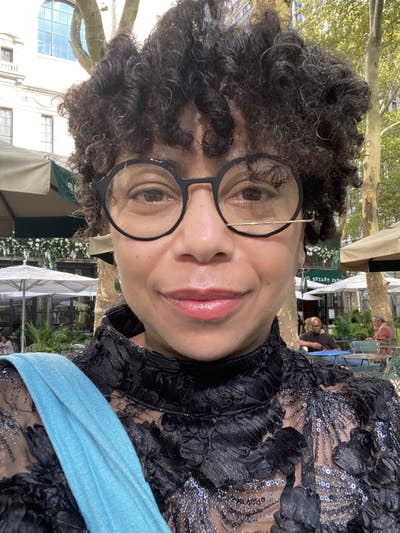 Looking for clean home w peaceful roommates Main Photo