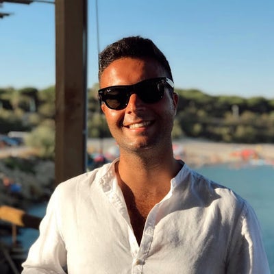 Room wanted in Skokie, IL Main Photo