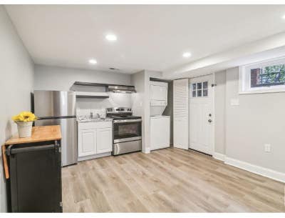 All Utilities Included_BRBA Basement Unit with Pri Main Photo