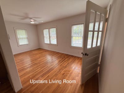 Charming 1 Bedroom Bath City Loft_Near Downtown &  Main Photo
