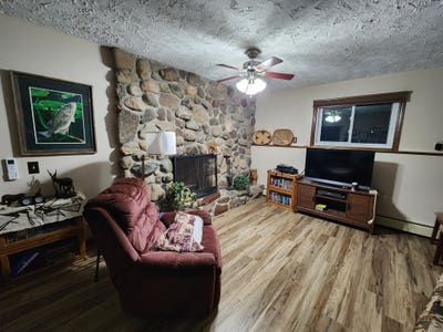 Quiet onetwo BR walkout rental near Kalamazoo and  Main Photo