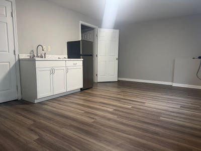 1 BedBath Basement  Main Photo