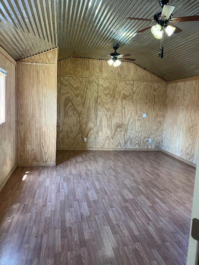 Charming 1 Bed Bath Cabin in StephenvilleTX_$Month Main Photo
