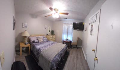 Oliver's Quiet Place Room 1 Main Photo